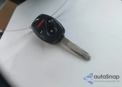 2012 Honda Accord 2.4 Se from USA, damaged, VIN 1HGCP2F60CA219640